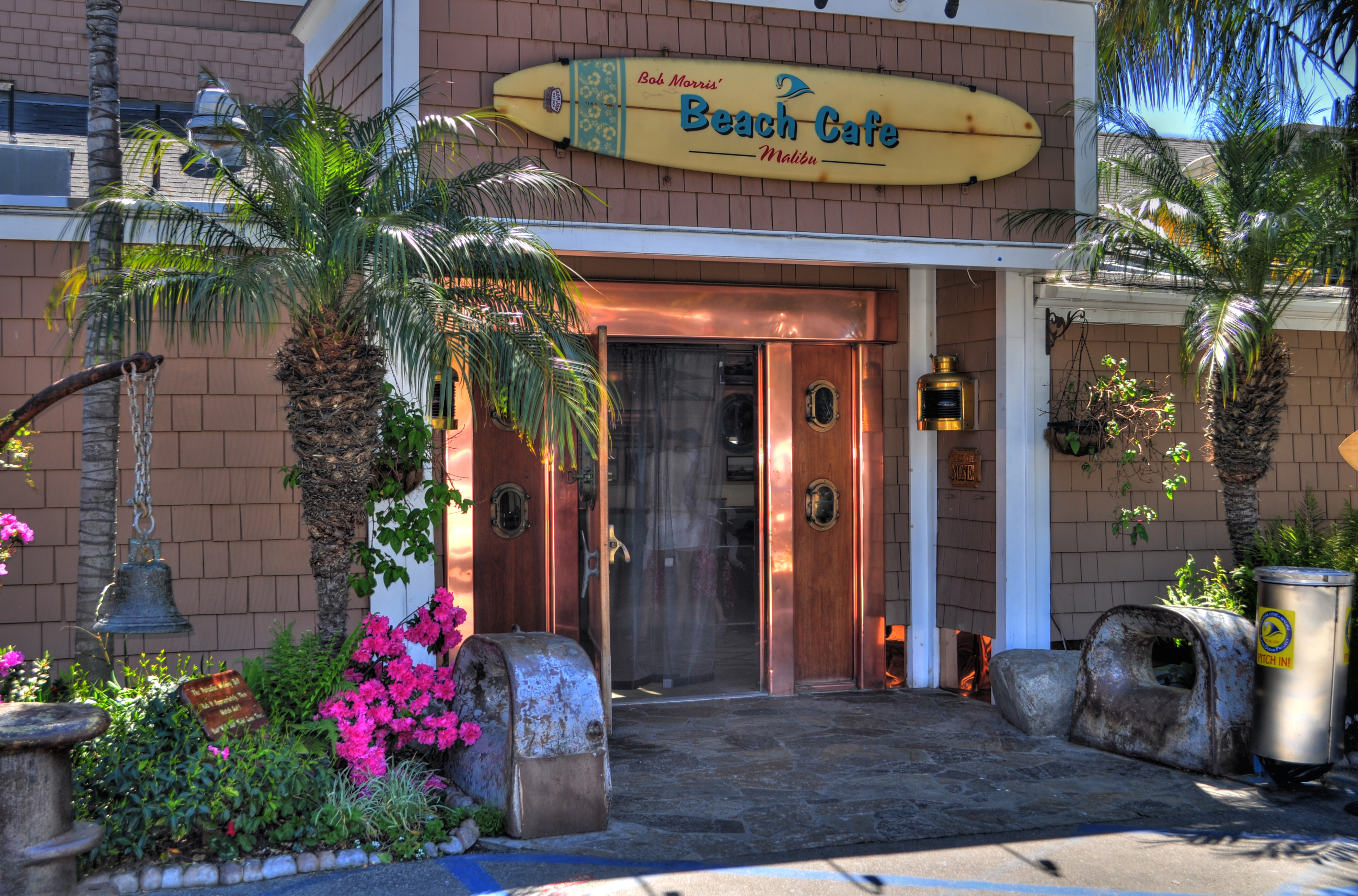 PcoveEntrance - Paradise Cove Malibu