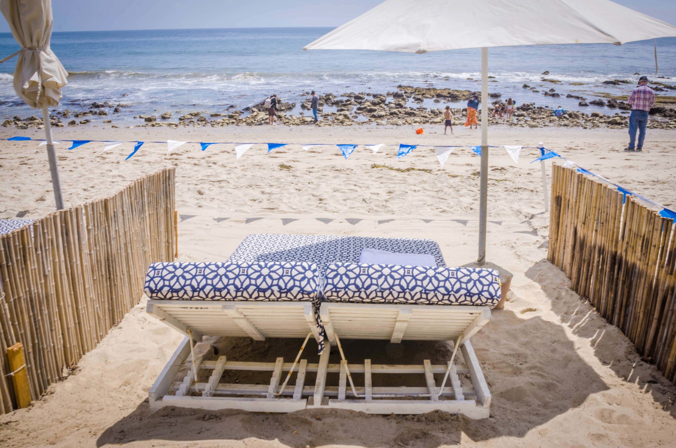 Beach double bed near the beach