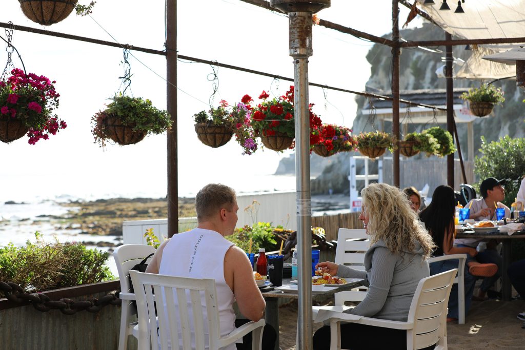 Paradise Cove Beach Cafe People Dining